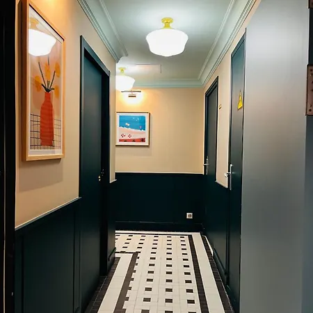 دي لوندريه 3*