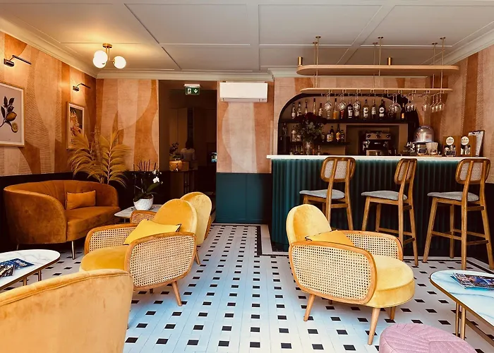 Szálloda De Londres 3*