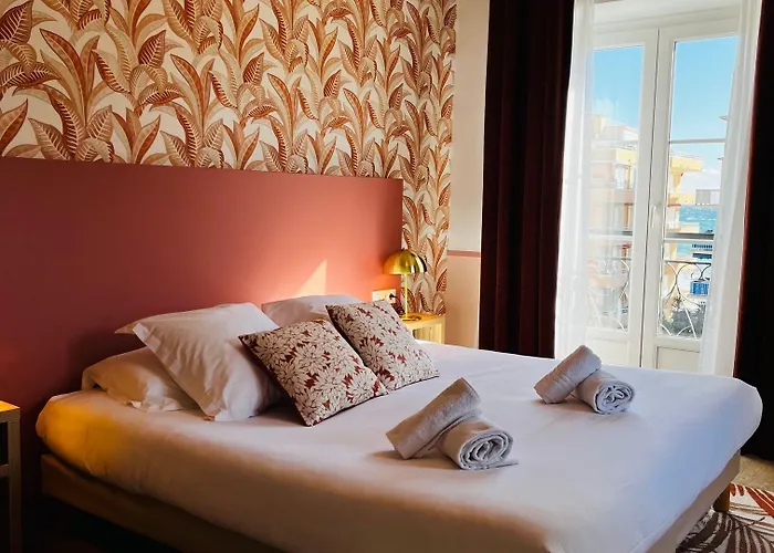 De Londres Szálloda 3*